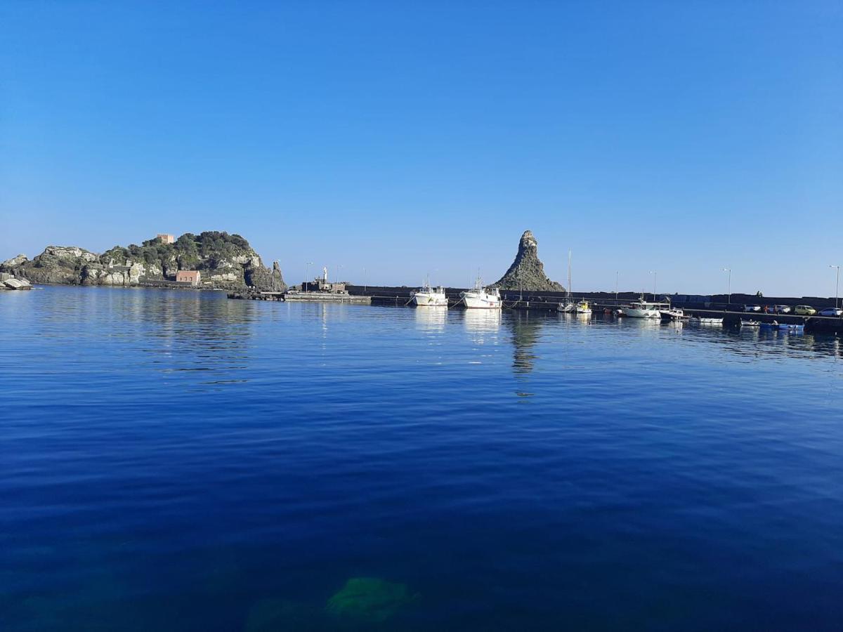Villa Rama Aci Castello Eksteriør billede