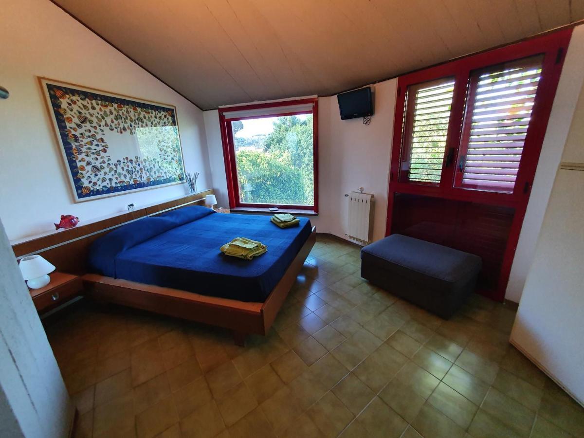 Villa Rama Aci Castello Eksteriør billede